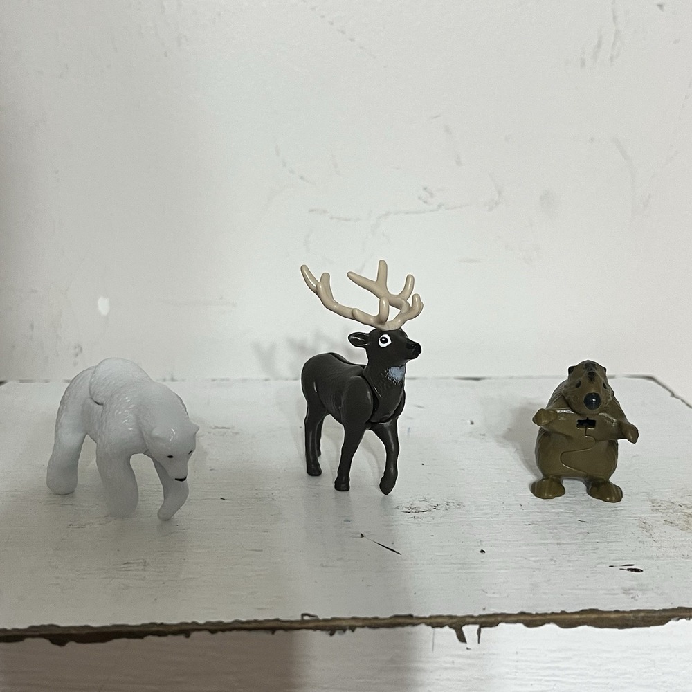 Ferrero Kinder‎ Surprise Natoons Beloved Animals Deer, Bear & Beaver Collectible